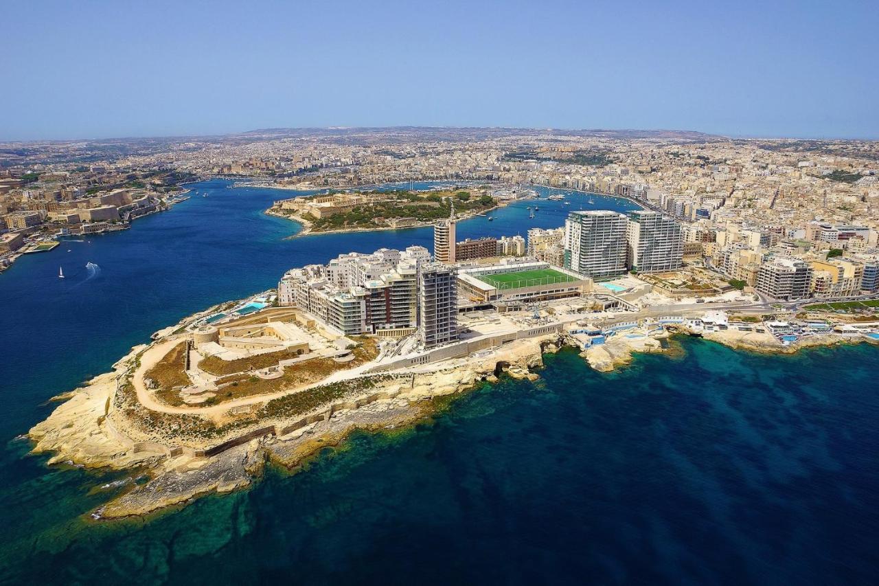 Seafront Luxury Apartment With Pool Sliema Exterior photo