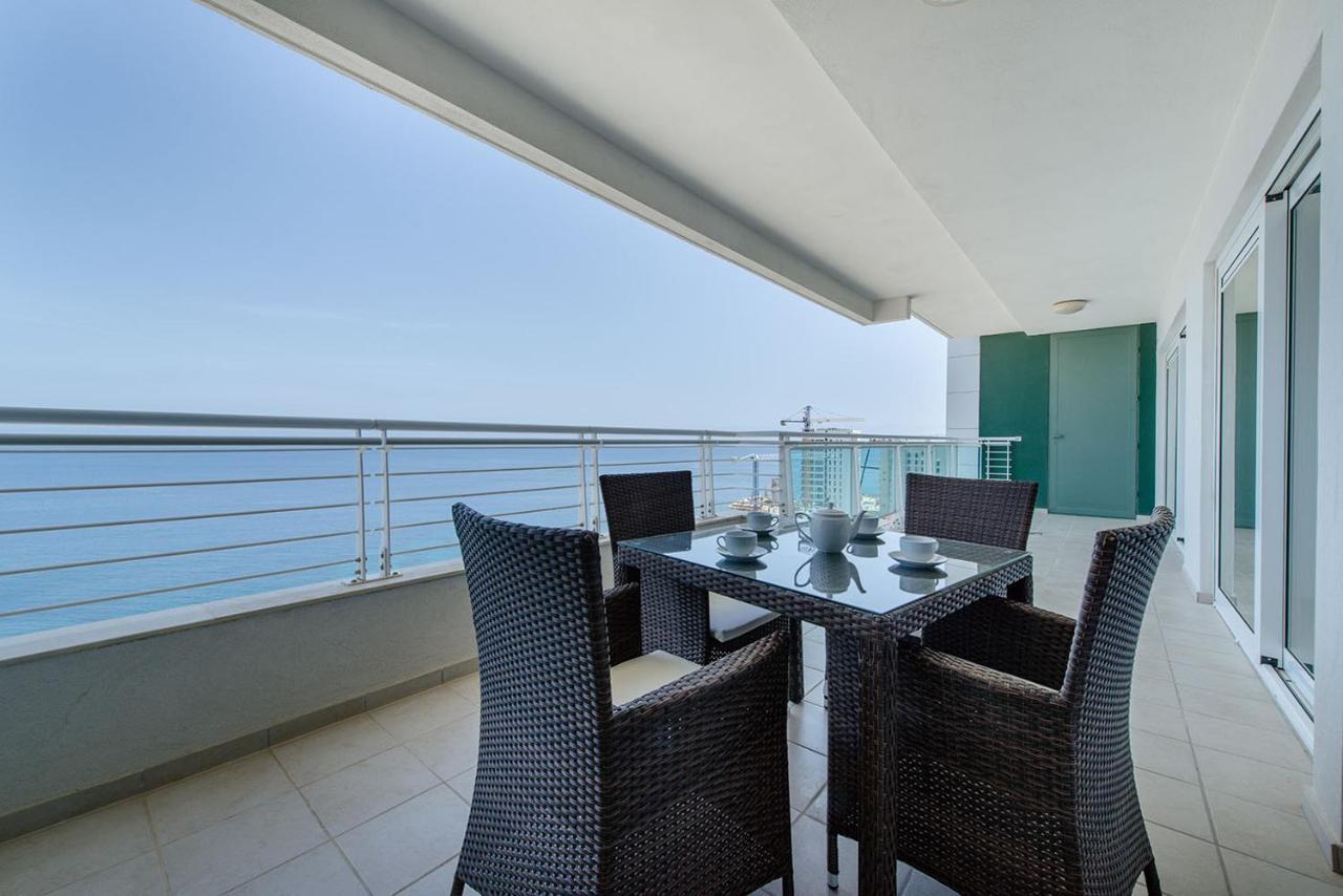 Seafront Luxury Apartment With Pool Sliema Exterior photo