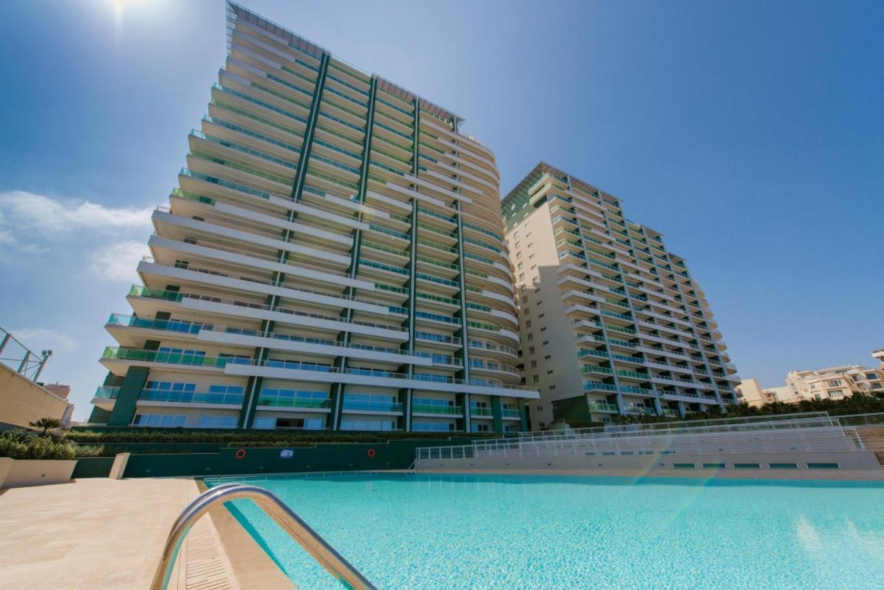 Seafront Luxury Apartment With Pool Sliema Exterior photo